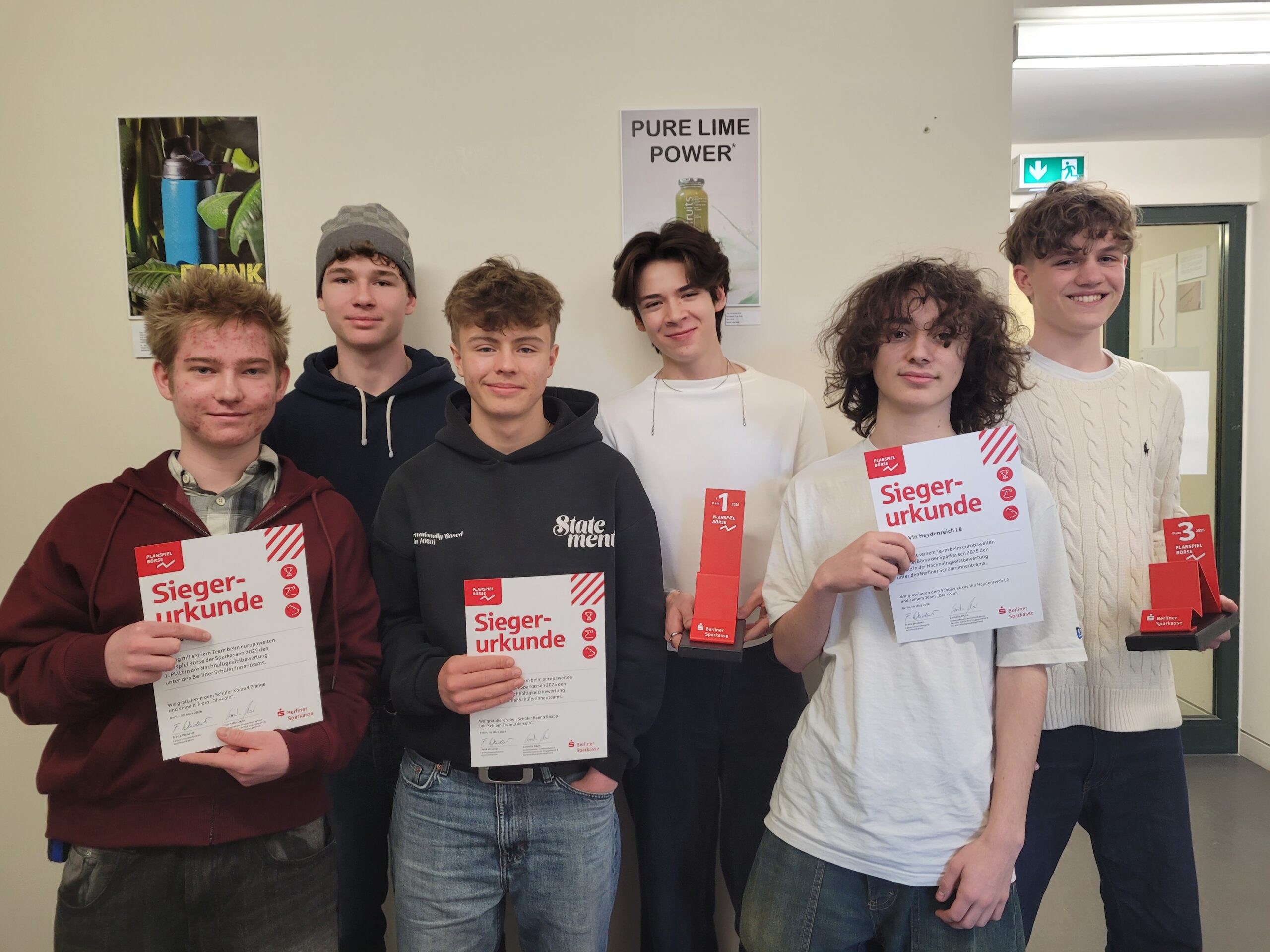 Mit Köpfchen zur Börse: Große Erfolge beim Planspiel Börse